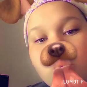 Meet your Posher, Àłèxíà